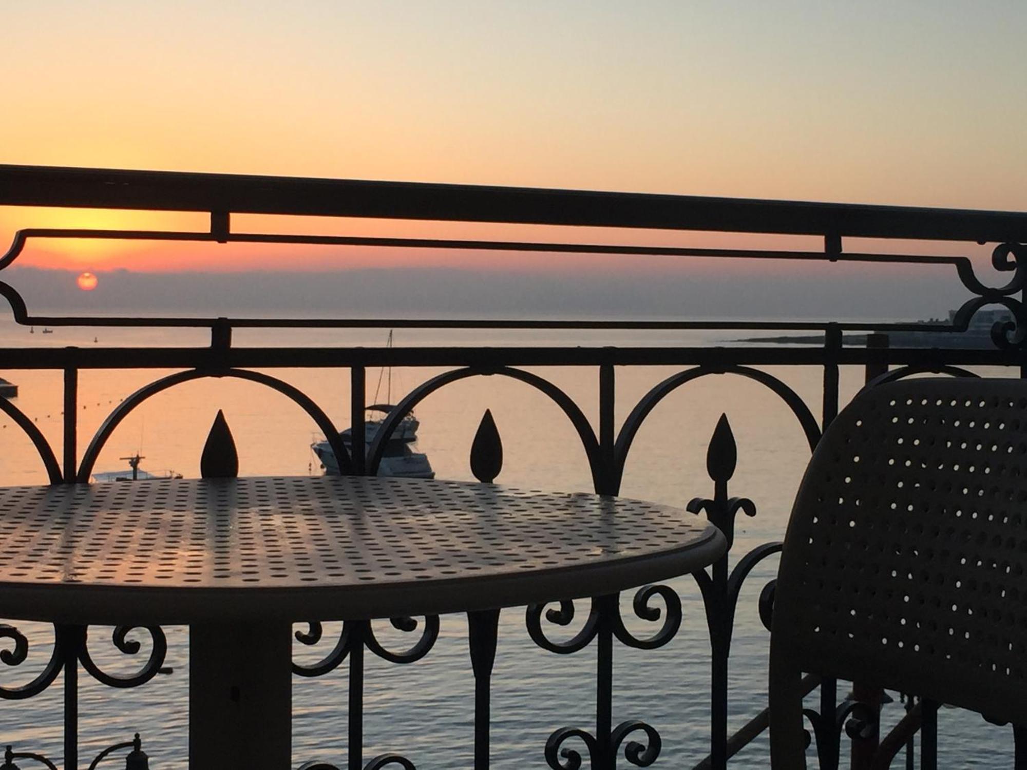Appartement Maltese Balcony à San Ġiljan Extérieur photo